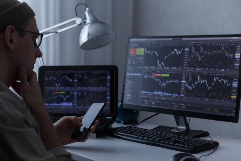 Stock Options Advisory Services: Advisory vs Coaching